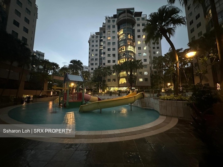 Summerdale (D22), Condominium #535249501